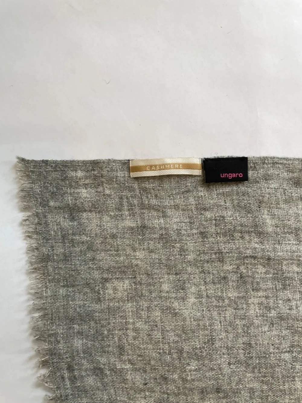 Emanuel Ungaro 100% Cashmere Oversized Long Scarf, Heather Gray Gauze, Unisex